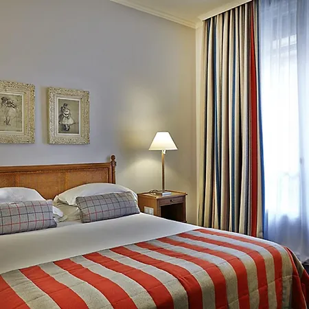 Royal Champs Elysees 4* Paris