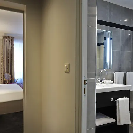 Royal Champs Elysees