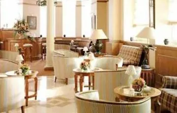 Royal Champs Elysees Hotel Paris