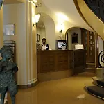 Royal Champs Elysees 4* Париж