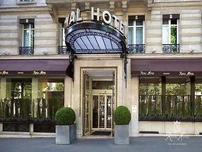 Отель Royal Champs Elysees 4*