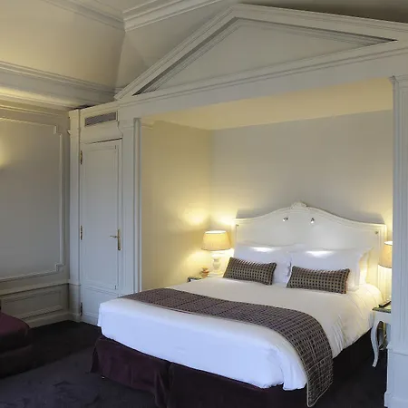 Отель Royal Champs Elysees 4*