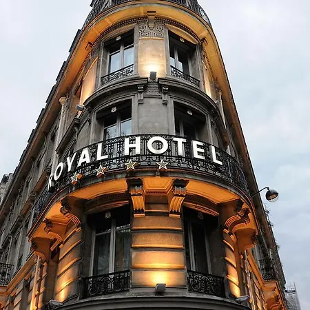 Отель Royal Champs Elysees