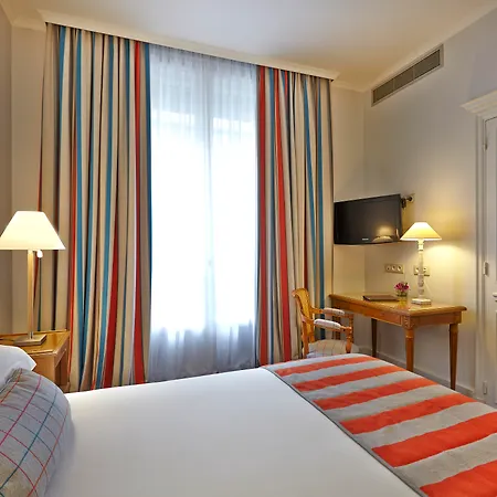 Royal Champs Elysees Отель Париж