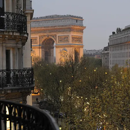 Royal Champs Elysees Отель Париж