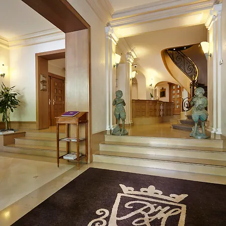 Hotell Royal Champs Elysees