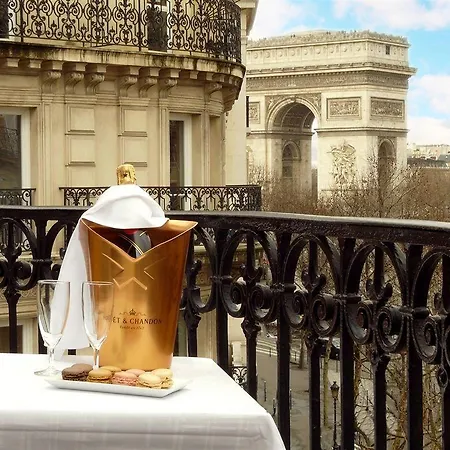 Royal Champs Elysees Отель Париж