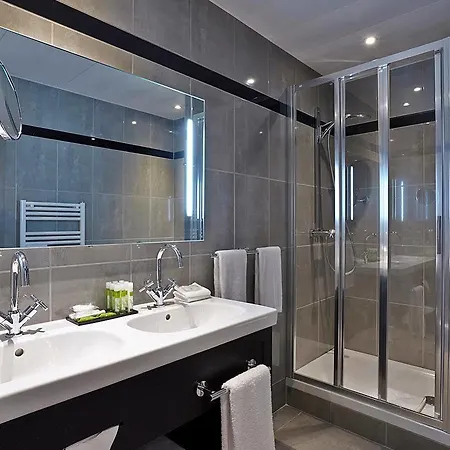 Royal Champs Elysees 4*