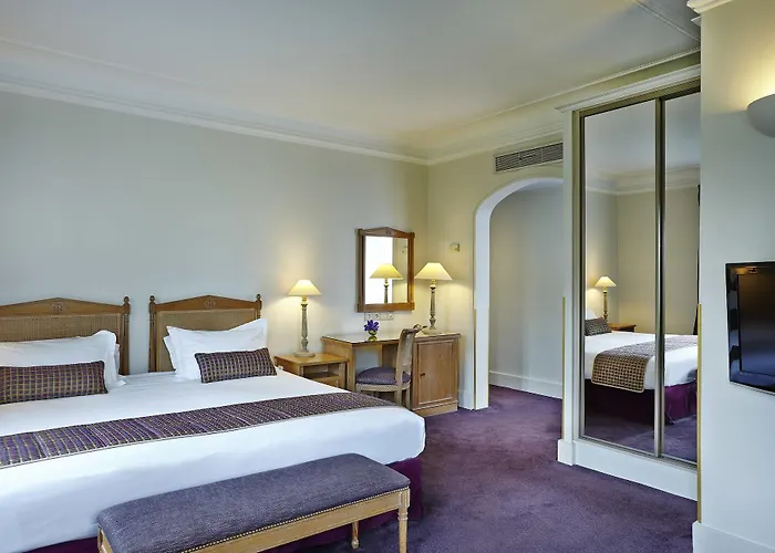 Royal Champs Elysees Hotel 4*