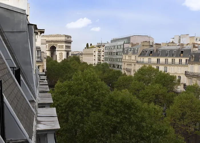 Royal Champs Elysees 4* פריז
