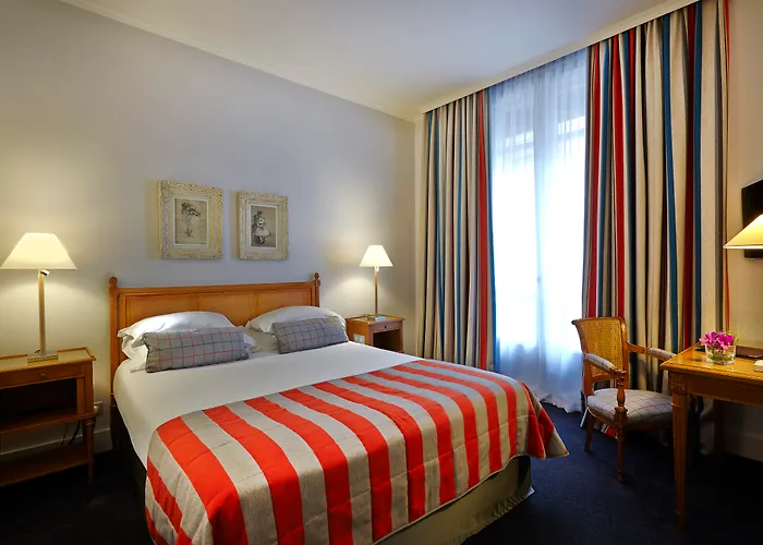 Royal Champs Elysees 4* Paris