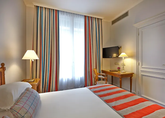 Royal Champs Elysees Hotel Paris