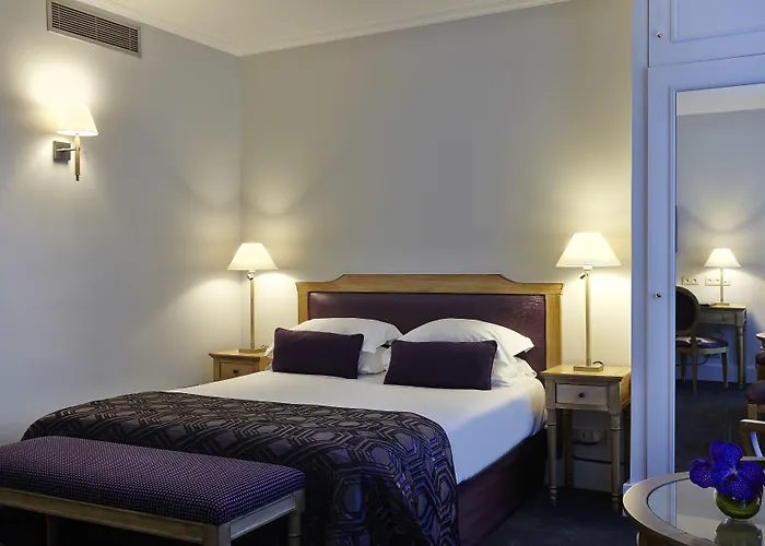 Royal Champs Elysees Hotel 4*