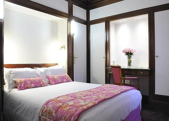 Hotel Royal Champs Elysees