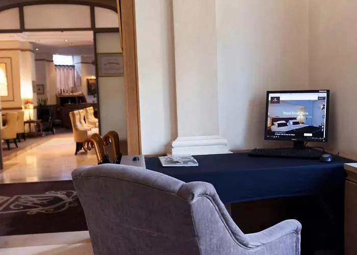 Royal Champs Elysees 4* Paris