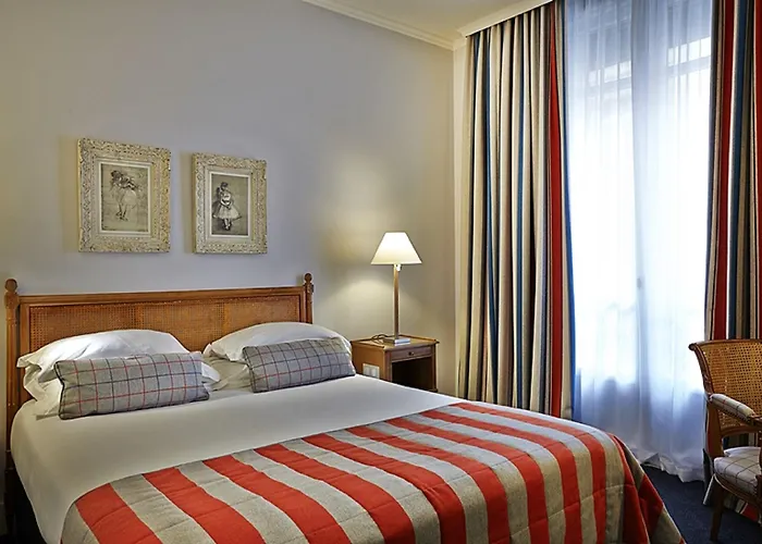 Royal Champs Elysees 4* 巴黎