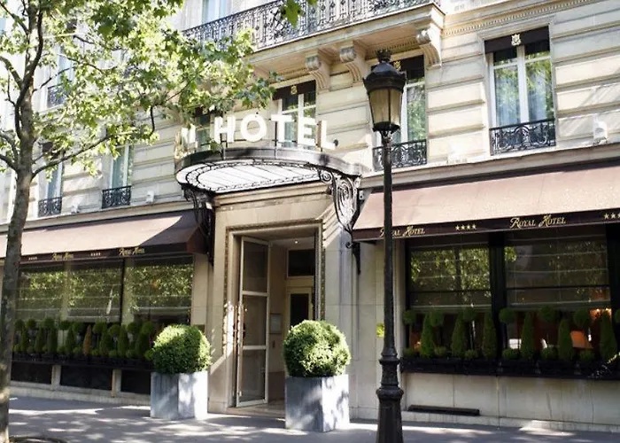 酒店 Royal Champs Elysees 4*