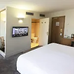 Hotel Royal Champs Elysees Parigi