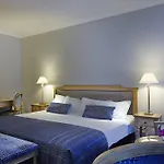 Hotel Royal Champs Elysees 4*